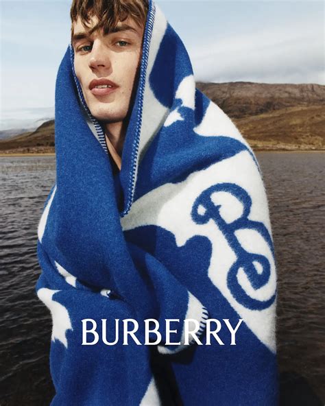 fashion campaign scarf burberry|The Winter 2024 Campaign .